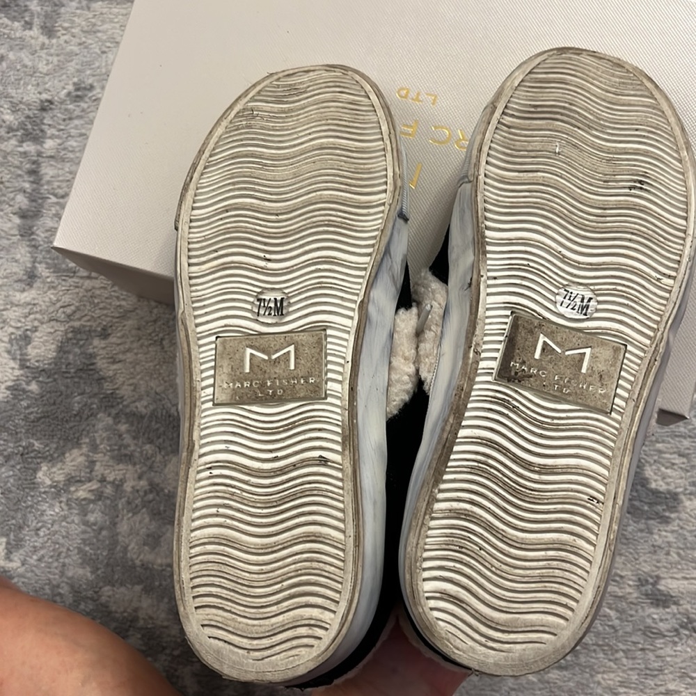 Marc fisher shearling sneakers - Picture 4 of 5